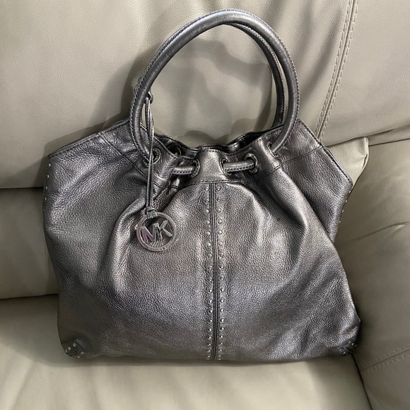 Michael Kors Handbags - Micheal Kors Astor Studded Hobo Bags